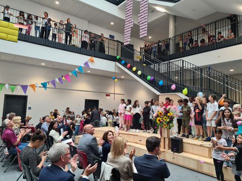 Feierliche Eröffnung der 31. Grundschule