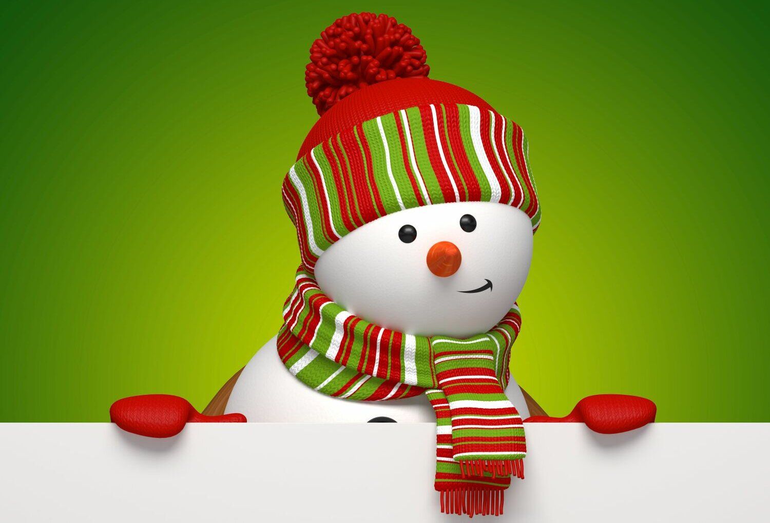 Schneemann mit Schal und Mütze hinter einem leeren Schild