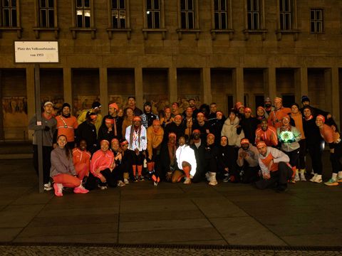 Gruppenfoto von OrangetheWorld