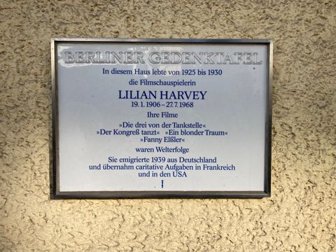 229. Kiezspaziergang - Gedenktafel Harvey