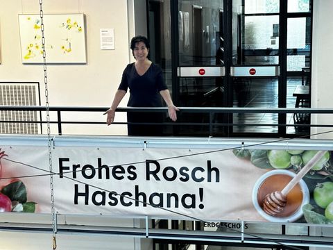 Vor allem Frieden wünscht die Bürgermeisterin zum Neujahrsfest. (Bild: BA Rdf)