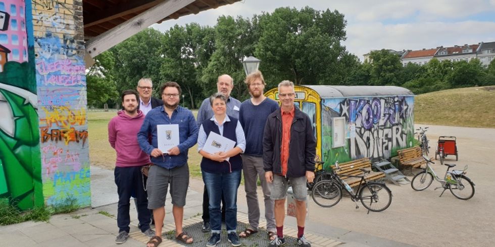 Unterzeichnung Satzung Parkrat