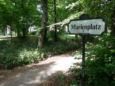 Marienplatz Schild