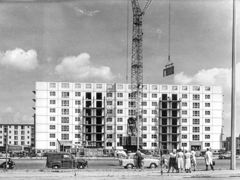 First high-rise residential slab block of construction type Q P