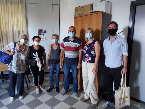 Gruppenbild mit Daniela Messina (links) und Massimo Castiglia (3. von rechts) (Bild: Christiane Cittadini)