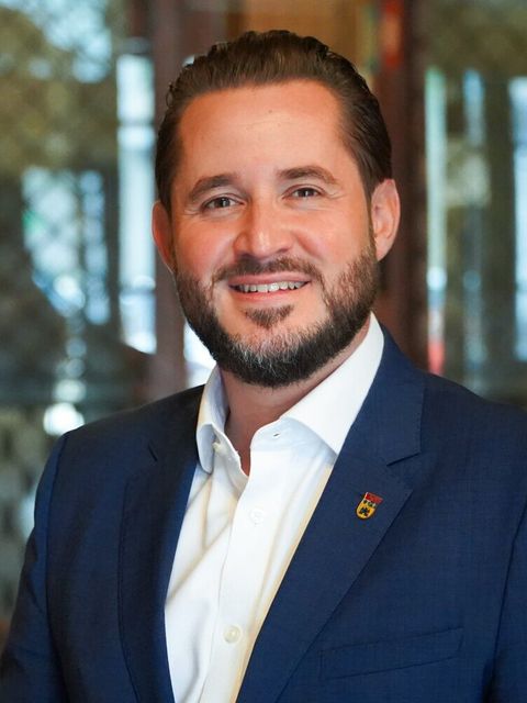 Bezirksstadtrat Simon Hertel