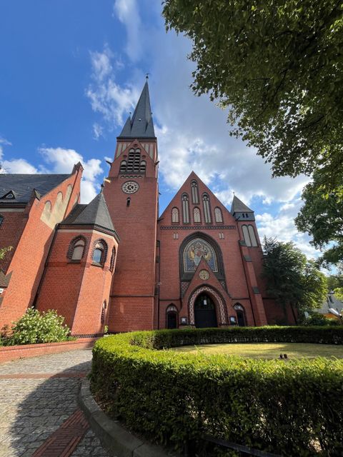 Auenkirche - Frontansicht