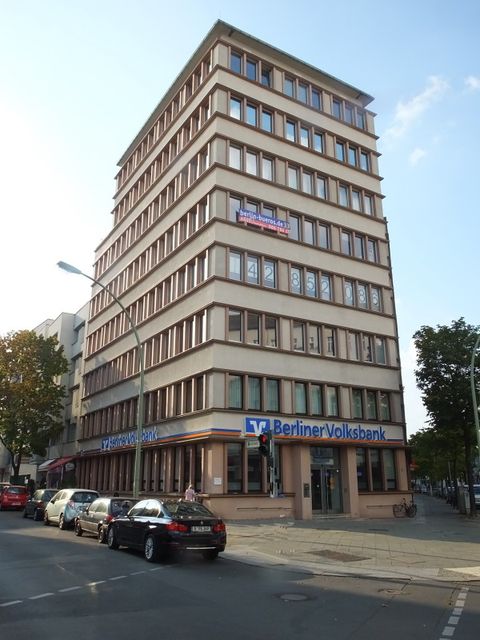 Hausansicht Berliner Str. 42 (Bild: Stolpersteine-Initiative CW, Hupka)