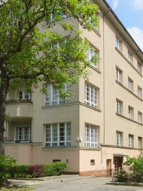 Hausansicht Eschenallee 34 (Bild: Stolpersteine-Initiative CW, Hupka)