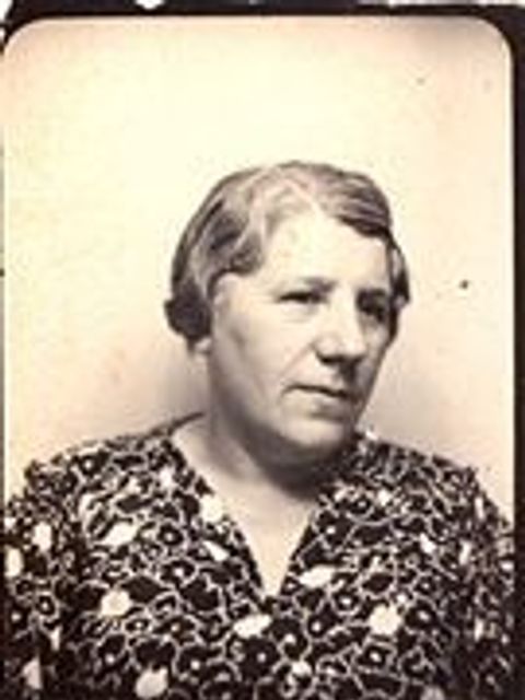 Flora Klein