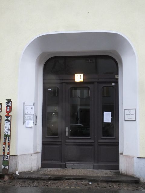 Hausansicht Grolmanstr. 51 (Bild: Stolpersteine-Initiative CW, Hupka)