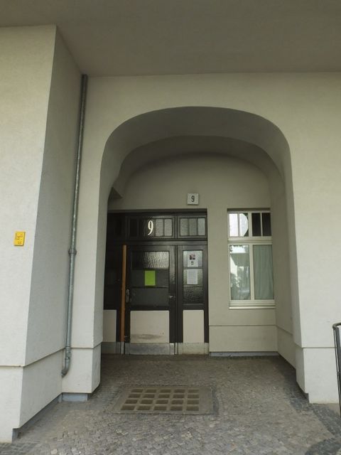 Hausansicht Jenaer Str. 9 (Bild: Stolpersteine-Initiative CW, Hupka)