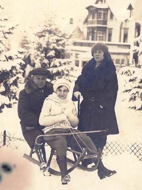 Julius und Else Rosenfeld mit ihrer Tochter Fritzi (Bild: Naomi-Sommerfeld-Amitay)