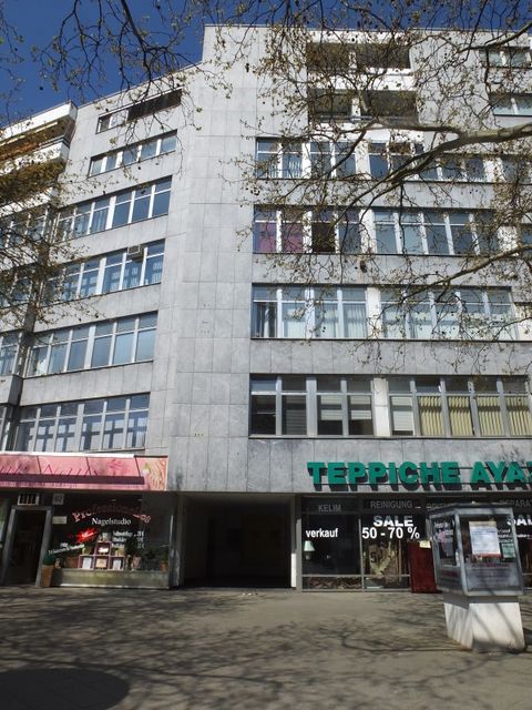 Hausansicht Kurfürstendamm 92 (Bild: Stolpersteine-Initiative CW, Hupka)