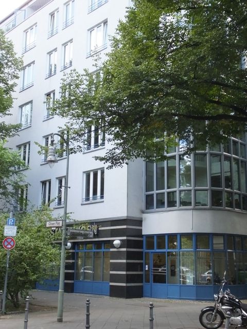 Hausansicht Olivaer Platz 5 Ecke Bayerische Straße (Bild: Stolpersteine-Initiative CW, Hupka)