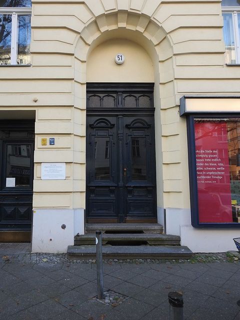 Hausansicht Pariser Str. 51 (Bild: Stolpersteine-Initiative CW, Hupka)