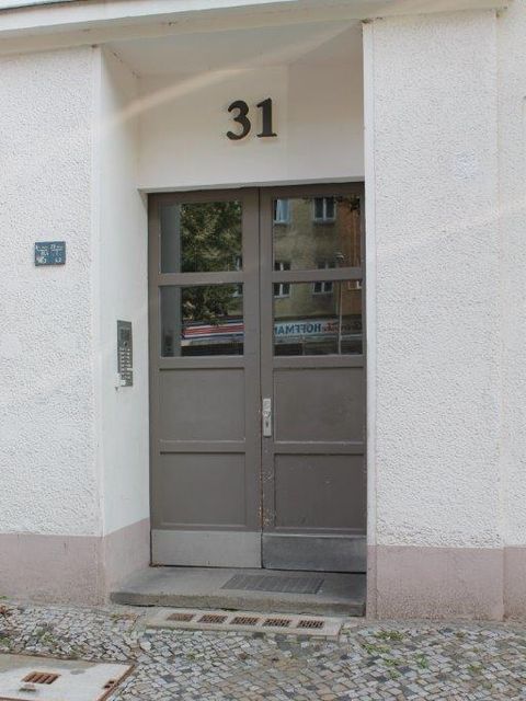 Hausansicht Windscheidstr. 31 (Bild: Stolpersteine-Initiative CW, Hupka)
