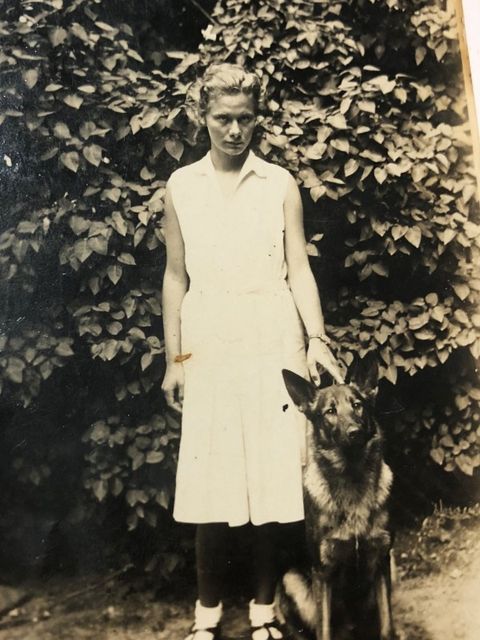 Clarissa im Jahr 1932