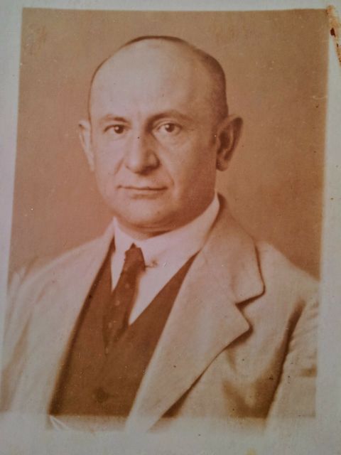 Dr. Kurt Herzberg