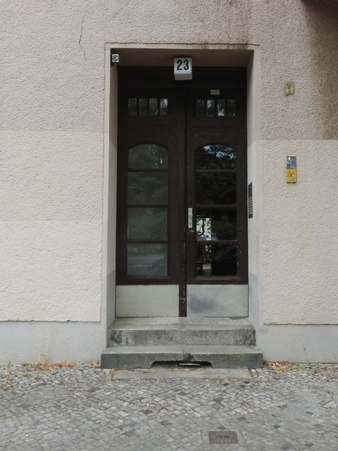 Hausansicht Gervinustraße 23 (Bild: Stolpersteine-Initiative CW, Hupka)