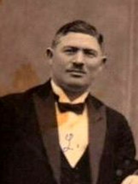 Leo Pich - Nassauische Str 27