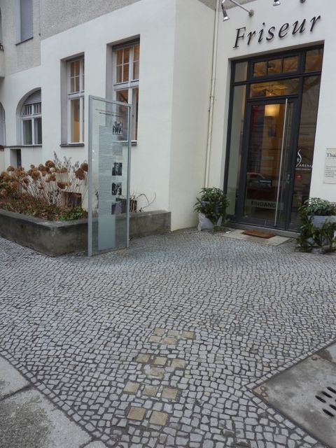 Duisburger Straße 1, 27.2.2013