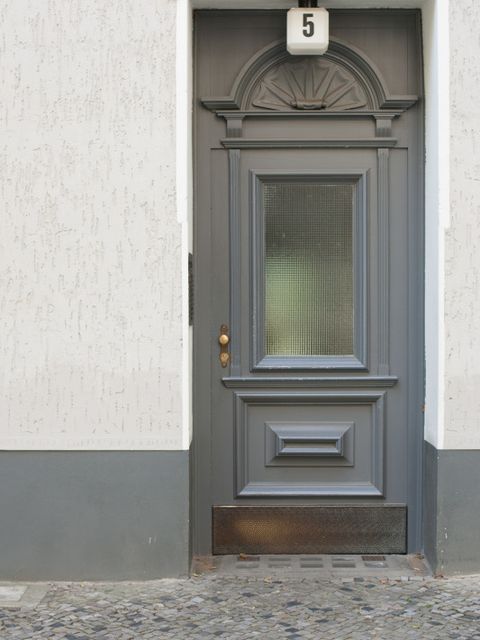 Hauseingang Herderstr. 5, Foto: A. Bukschat & C. Flegel, 03.10.2012