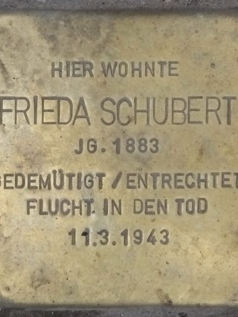 Stolperstein Frieda Schubert, Foto:H.-J. Hupka, 2013