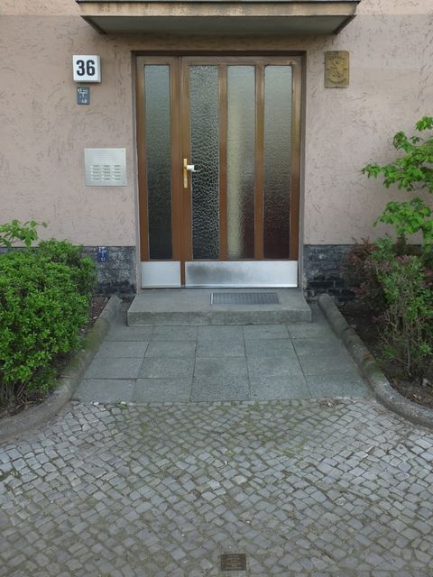Hausansicht Friedrichsruher Str. 36