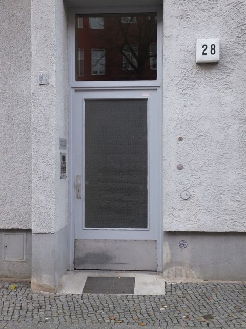 Hausansicht Güntzelstr. 28, 2013