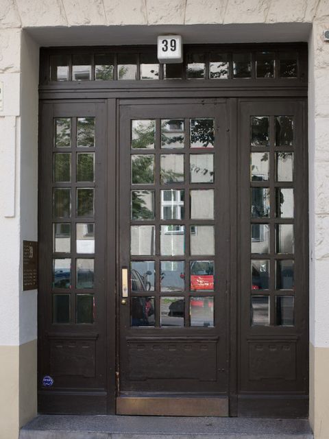 Hauseingang Sybelstr. 39