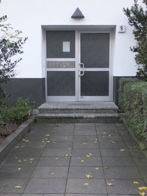 Hausansicht Landhausstr. 9, Foto: H-J. Hupka, 2014