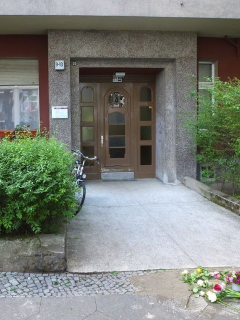 Hauseingang Nassauische Str. 9-10