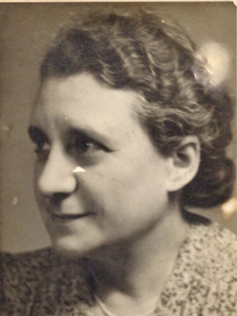 Paula Dienstag