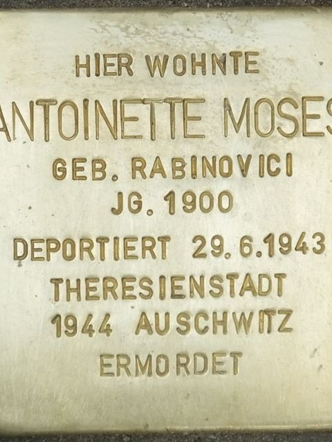 Stolperstein Antoinette Moses, Foto:H.-J. Hupka, 2014
