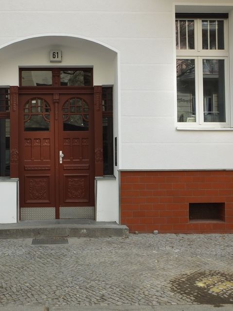 Hauseingang Sybelstr. 61, 2014