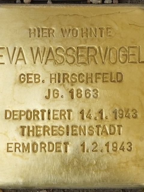 Stolperstein Eva Wasservogel, Foto:H.-J. Hupka, 2014