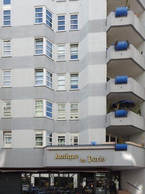 Hauseingang Sächischestraße 5