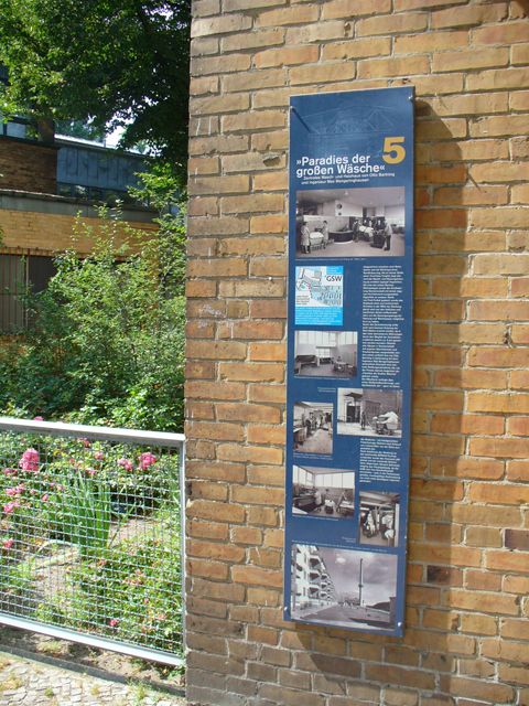 Infotafel 5 "Paradies der großen Wäsche", 7.8.2007, Foto: KHMM