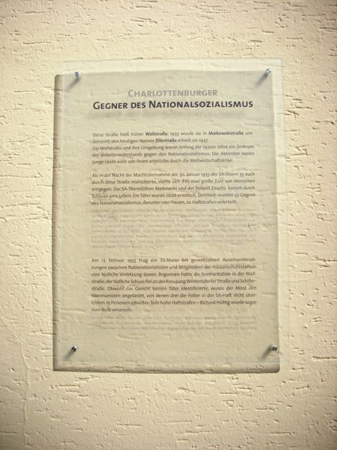 Zillestraße 40, Gedenktafel am Haus der Jugend, 09.04.11 Foto: B.Plewa