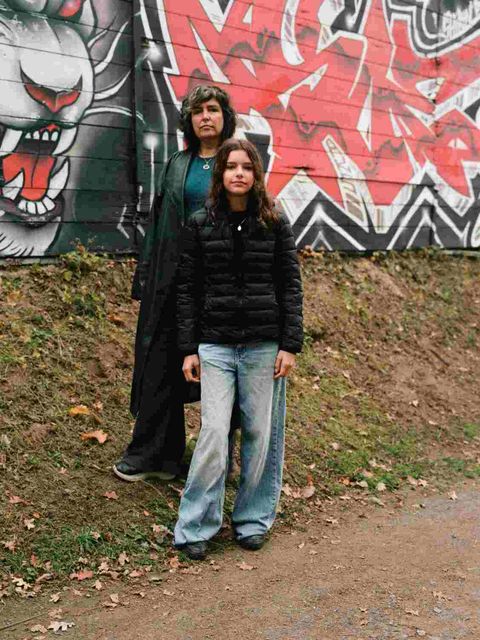 ein Foto zeigt eine Mutter und Tochter aus Lichtenberg
