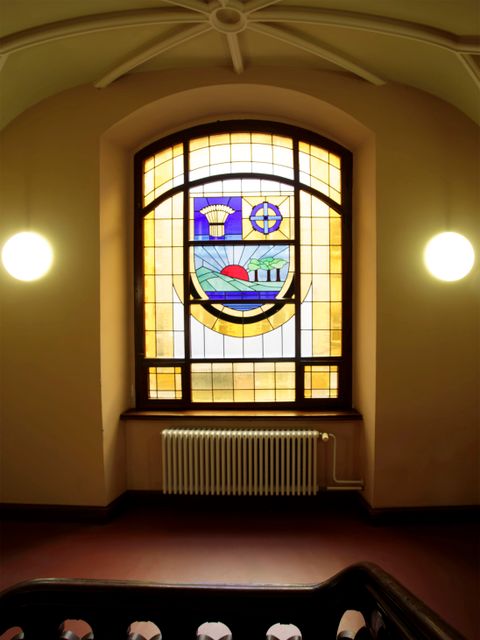 Fenster mit Lichtenberger Wappen von 1914