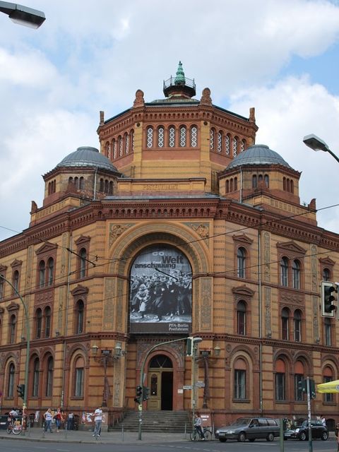 Postfuhramt in der Oranienburger Straße Ecke Tucholskystraße. (Bild: Bezirksamt Mitte)