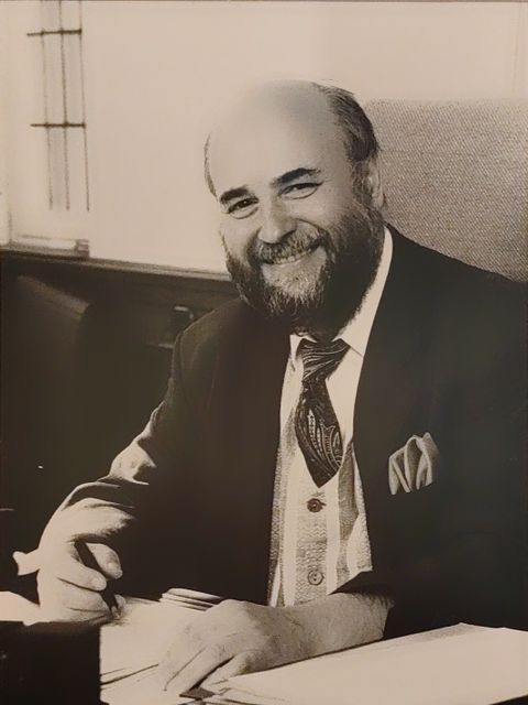 Prof. Bodo Manegold