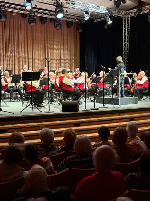Seniorenorchester Reinickendorf beim Konzert im Vorjahr (2025)