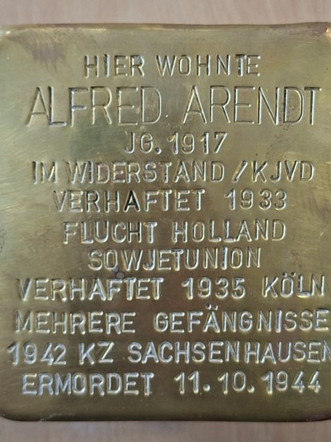 Stolperstein von Alfred Arendt
