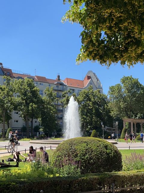 Viktoria-Luise-Platz