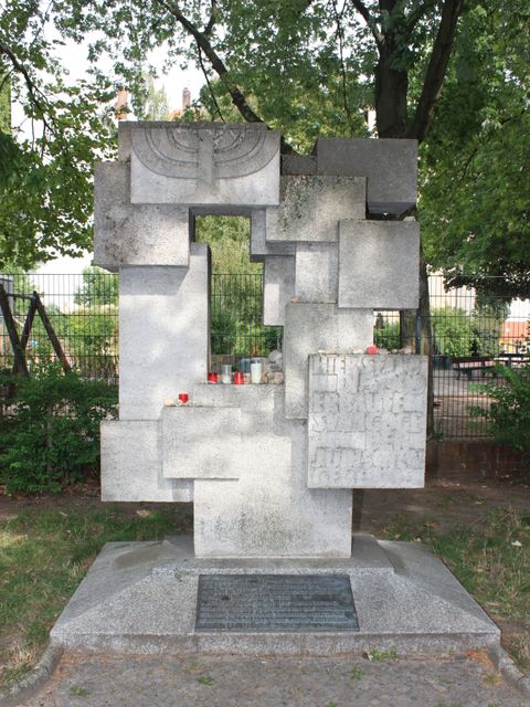 Das Denkmal in der Münchener Straße (Bild: Pressestelle Tempelhof-Schöneberg)
