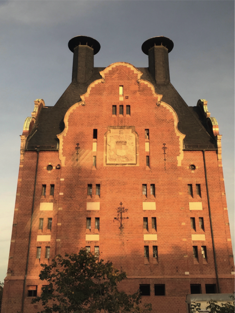 Hier sehen Sie die Alte Mälzerei in Lichtenrade