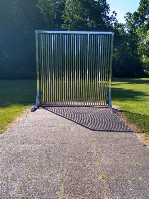 VOM WINDE VERWEHT Neue Kunst für den Rosengarten im Gartendenkmal Treptower Park